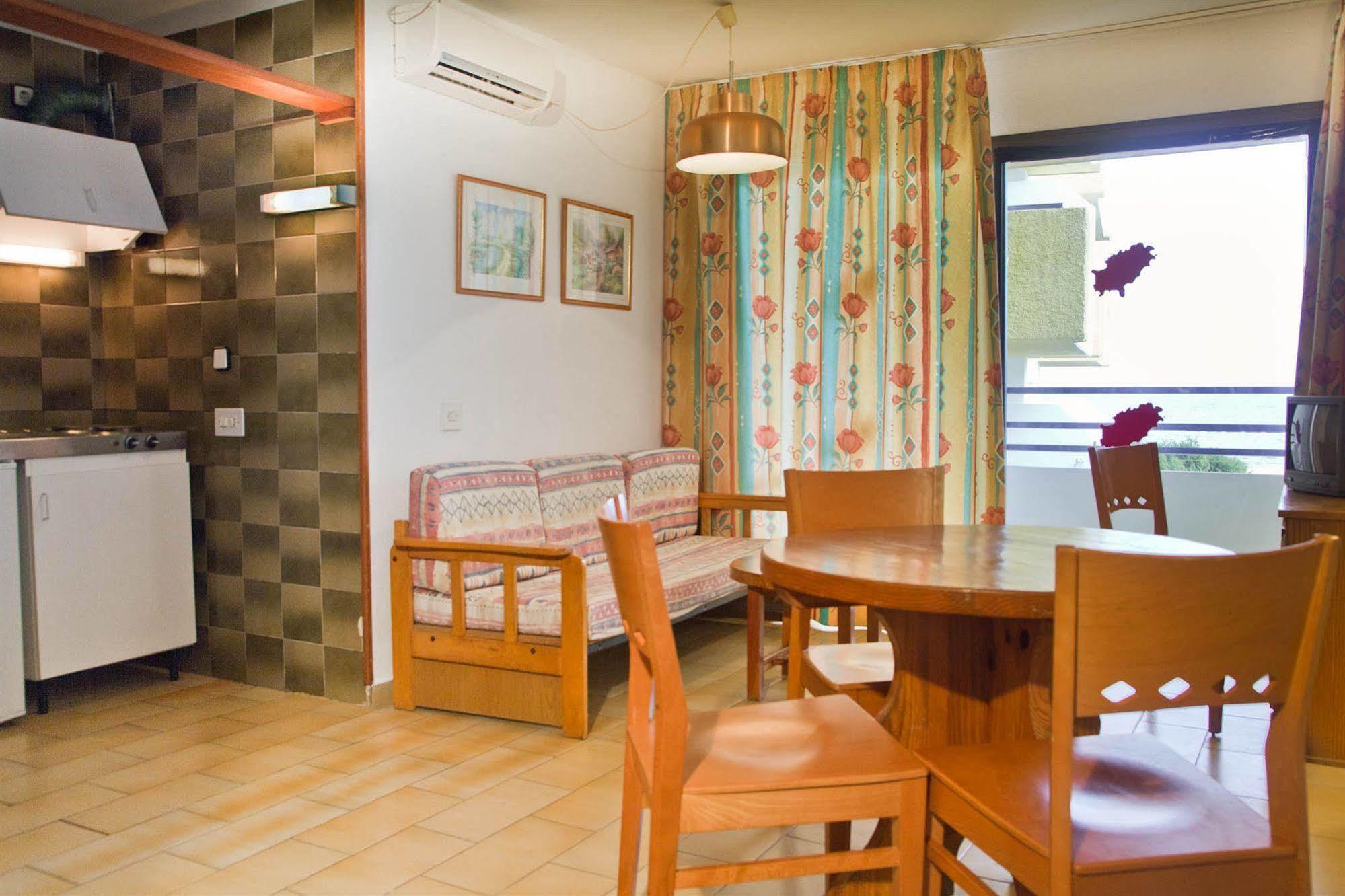 Apartamentos Mira Mola Figueretas Luaran gambar